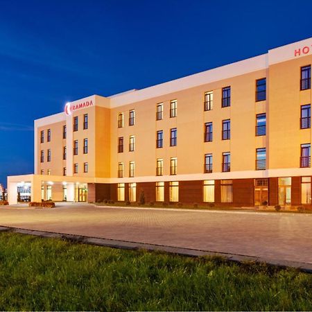 Lviv Ramada Hotel Kholodnovidka Eksteriør bilde