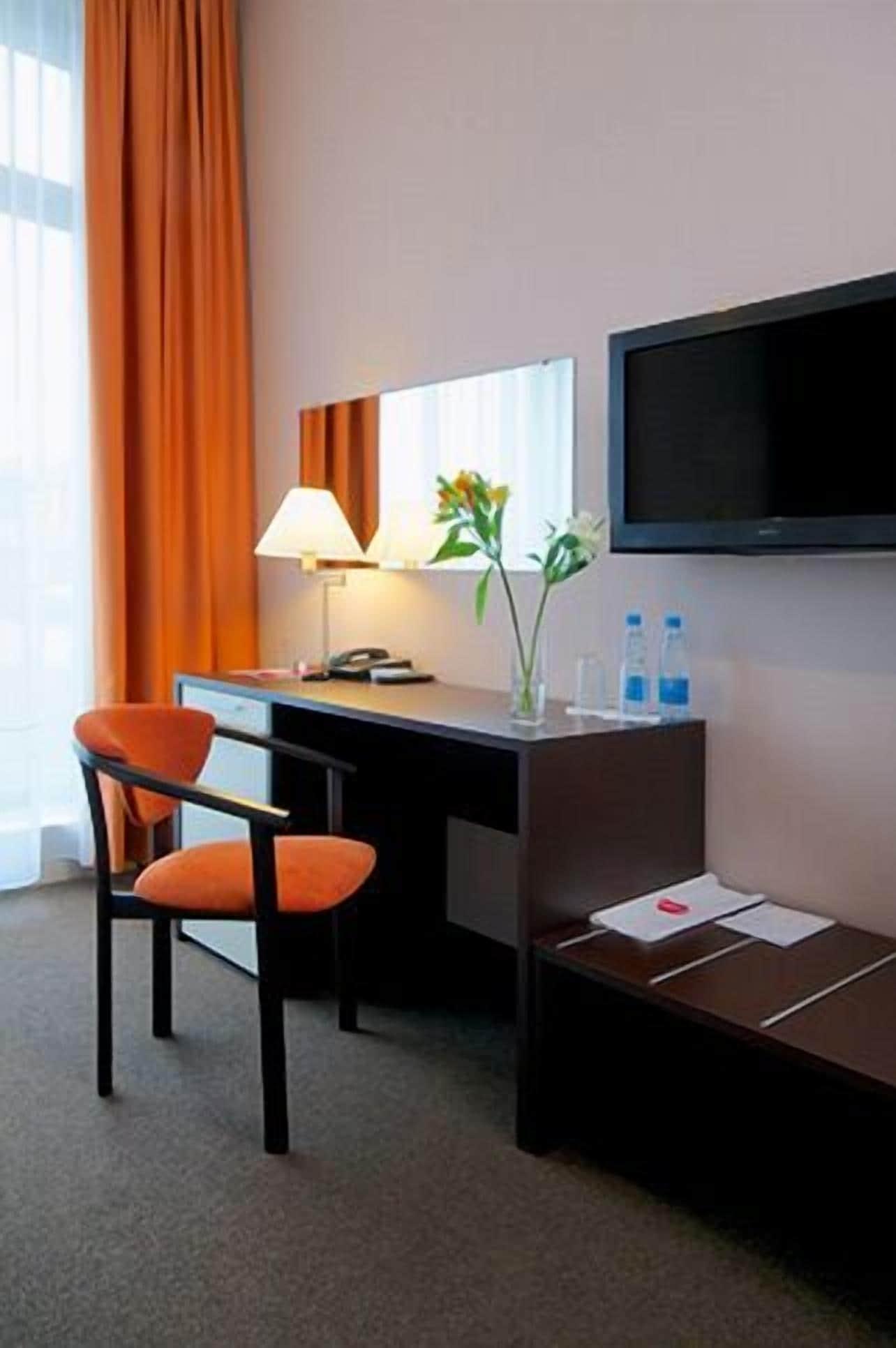 Lviv Ramada Hotel Kholodnovidka Eksteriør bilde