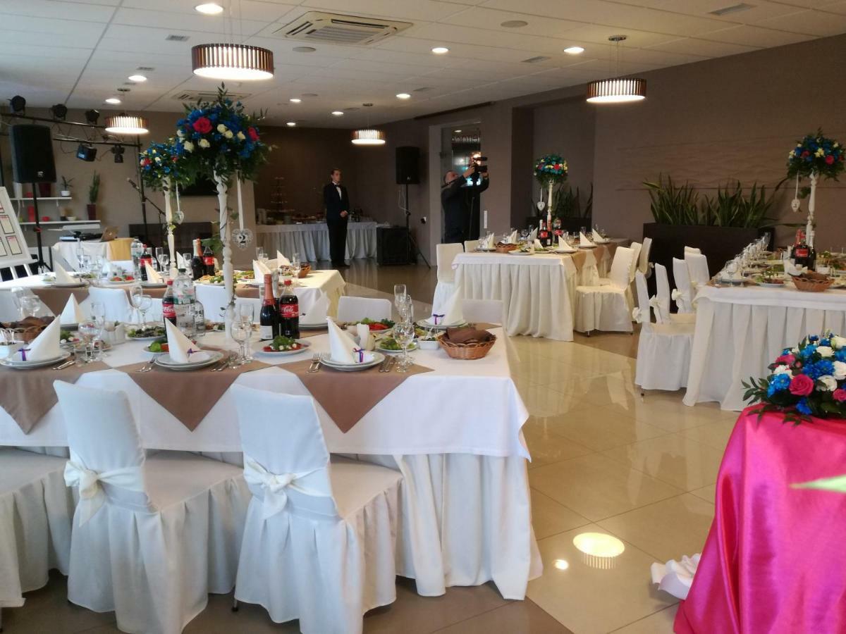 Lviv Ramada Hotel Kholodnovidka Eksteriør bilde