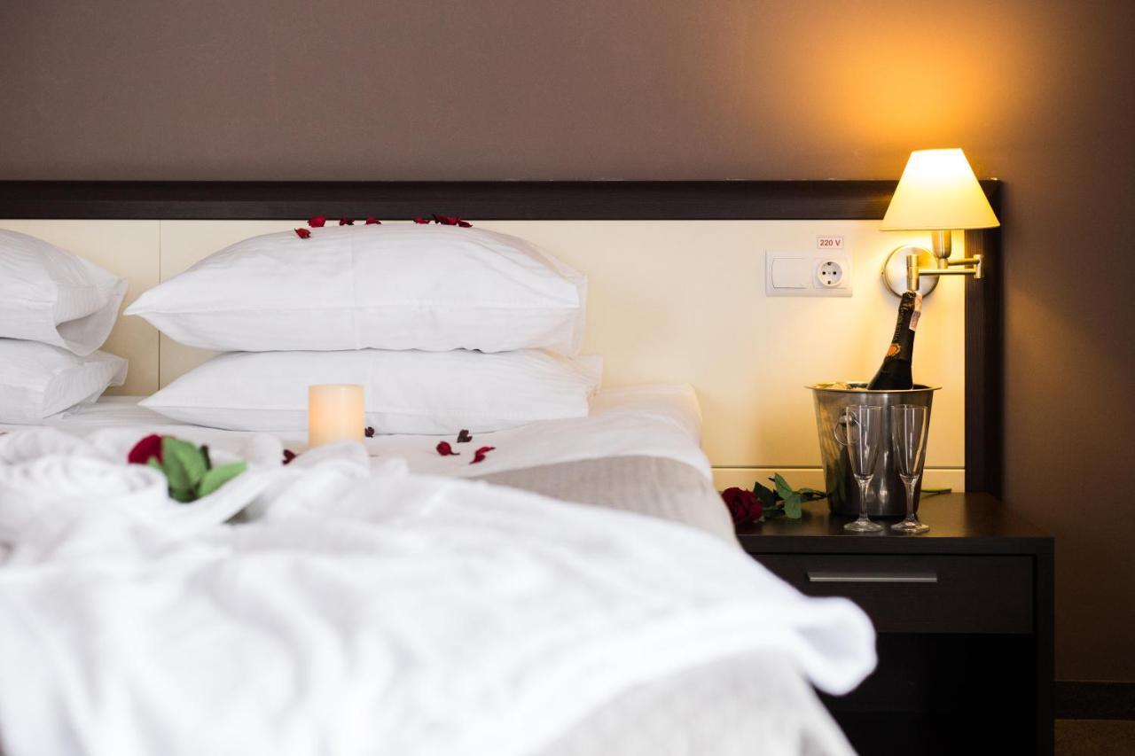 Lviv Ramada Hotel Kholodnovidka Eksteriør bilde